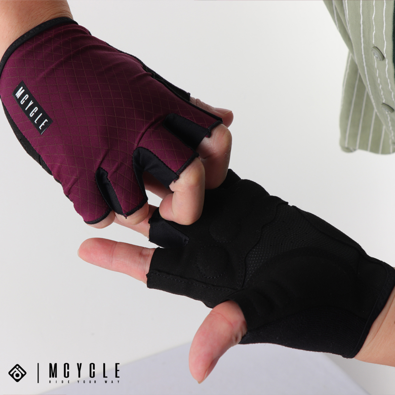 ถุงมือขี่มอเตอร์ไซค์แบบครึ่งนิ - Cycling Glove Padded บทวิจารณ์และราคา